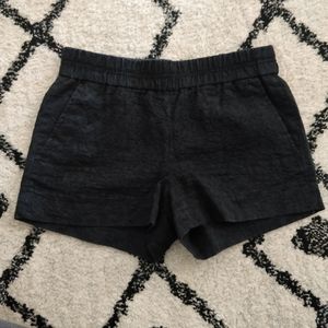 BLACK JACQUARD PULL ON SHORTS